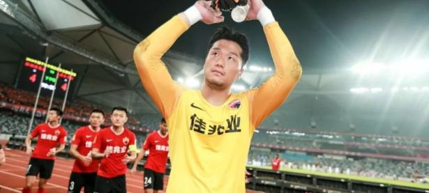 米兰体育官网-武汉卓尔客场险胜深圳佳兆业，排名持续保持的简单介绍