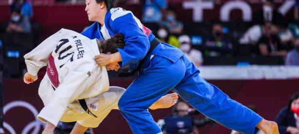 克罗地亚柔道选手迈步向前，一往直前