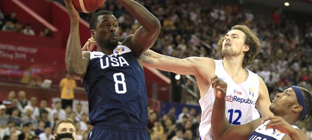 米兰体育官网入口-美国队胜算大，澳大利亚需全力拼搏！