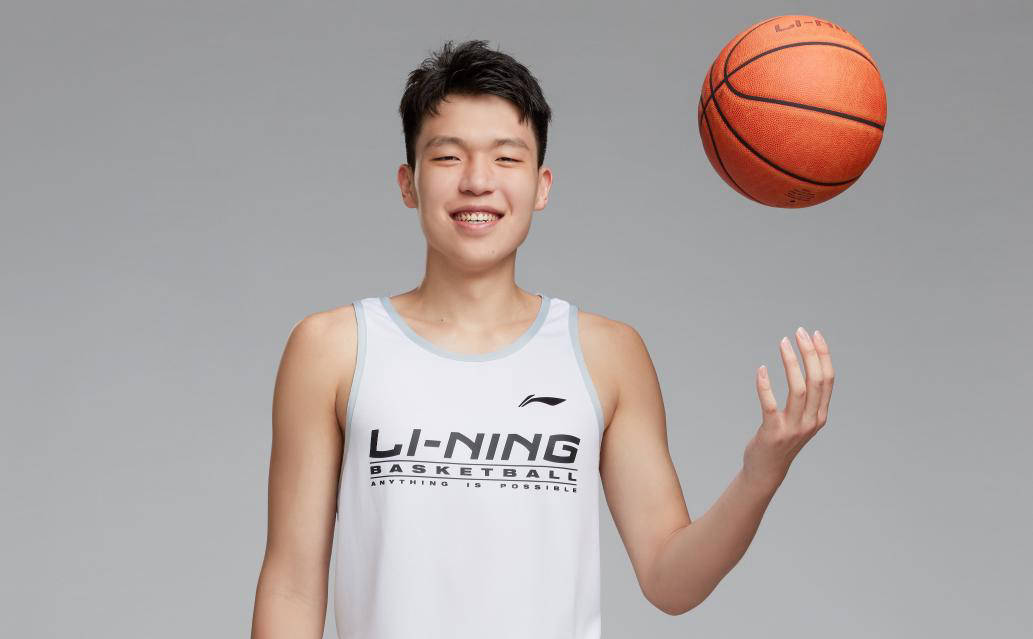 NBA球员投入夏季训练,积极备战新赛季 NBA球员投入夏季训练,积极备战新赛季