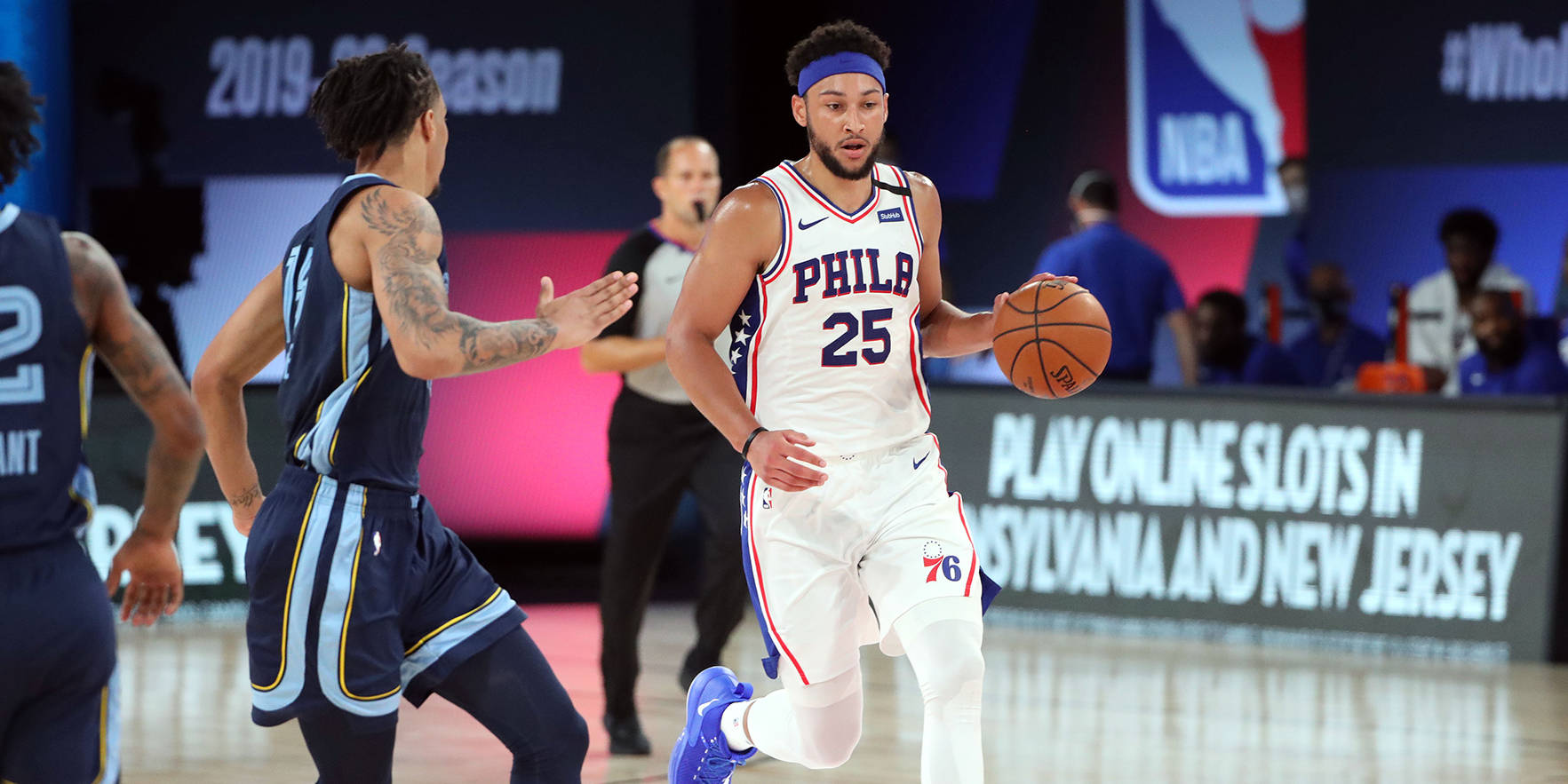 76人连胜赛百步走10连胜，西蒙斯砍下16+13